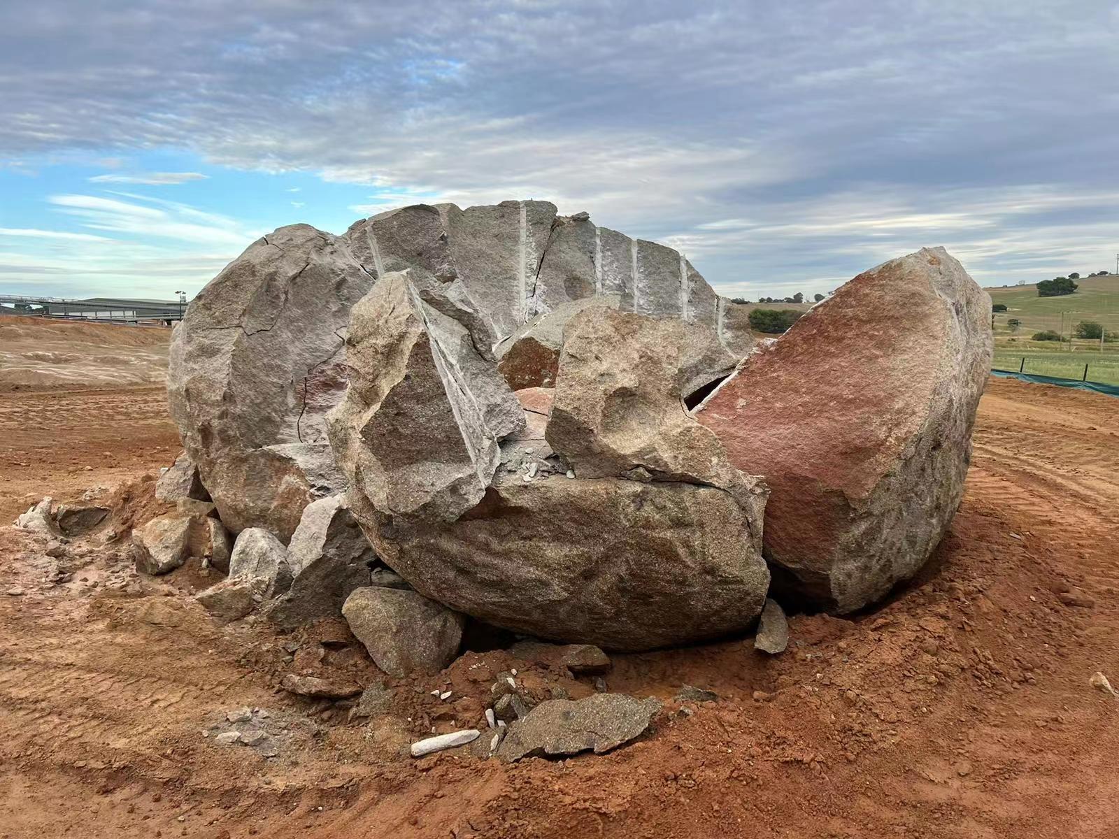 Breaking up a huge boulder with ROCKSPLIT